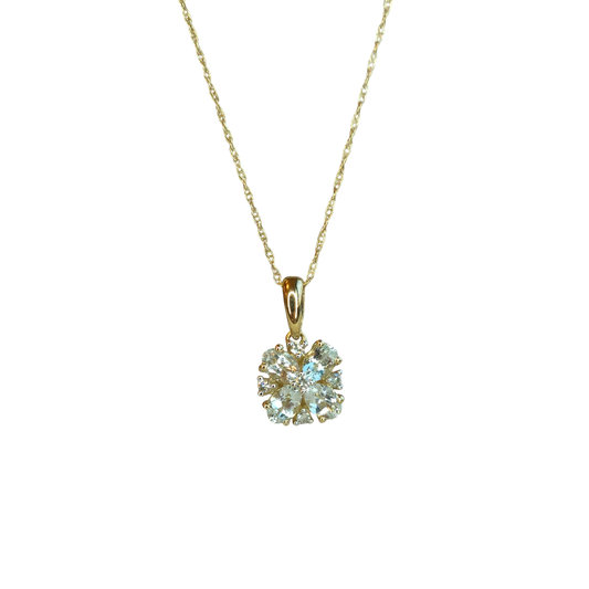 10kt Gold Chain with a seawater flower pendant and natural diamonds