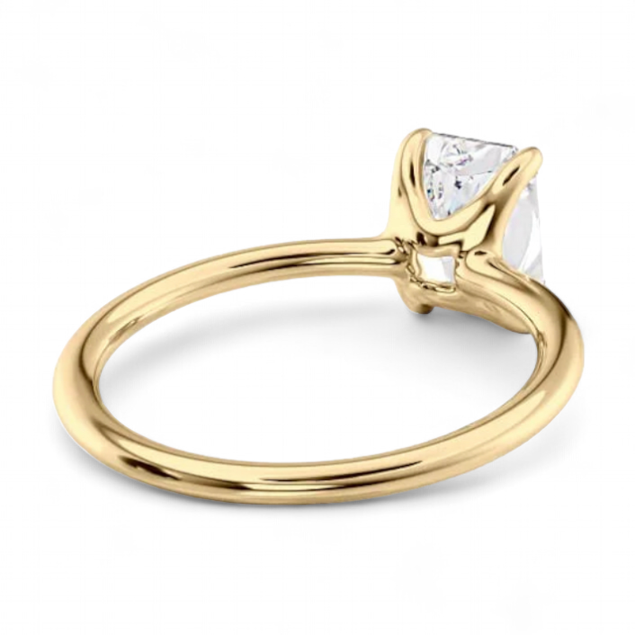 14kt yellow gold princess