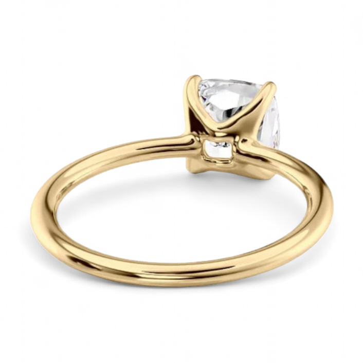 14kt yellow gold princess