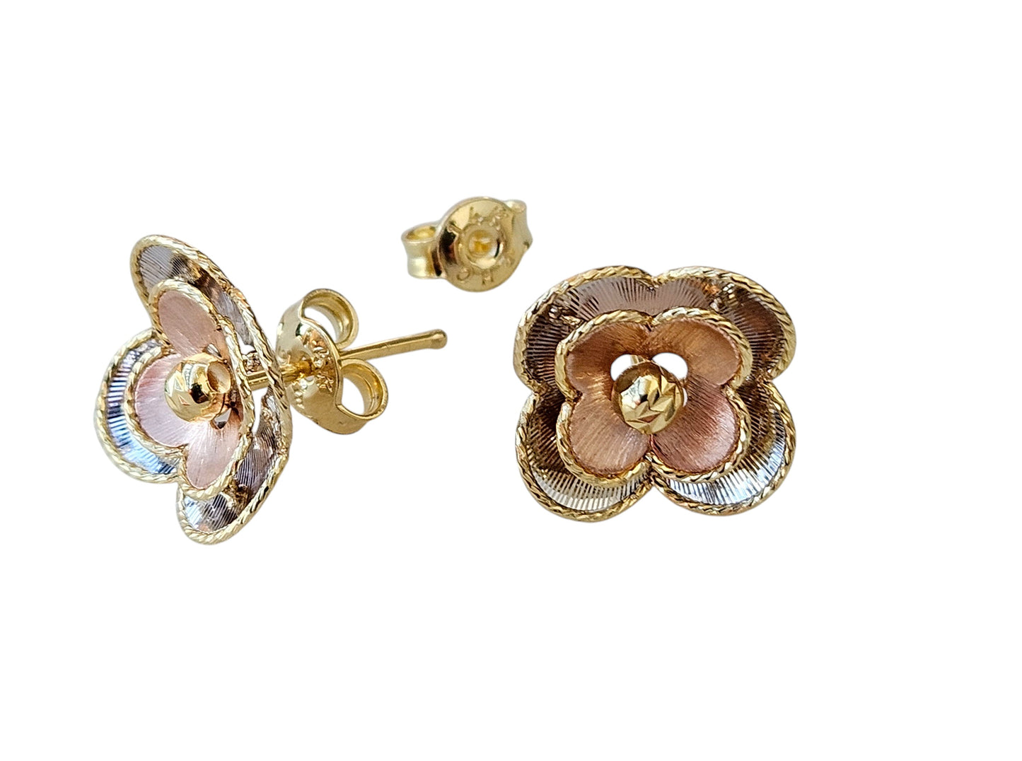 14kt three gold flowers